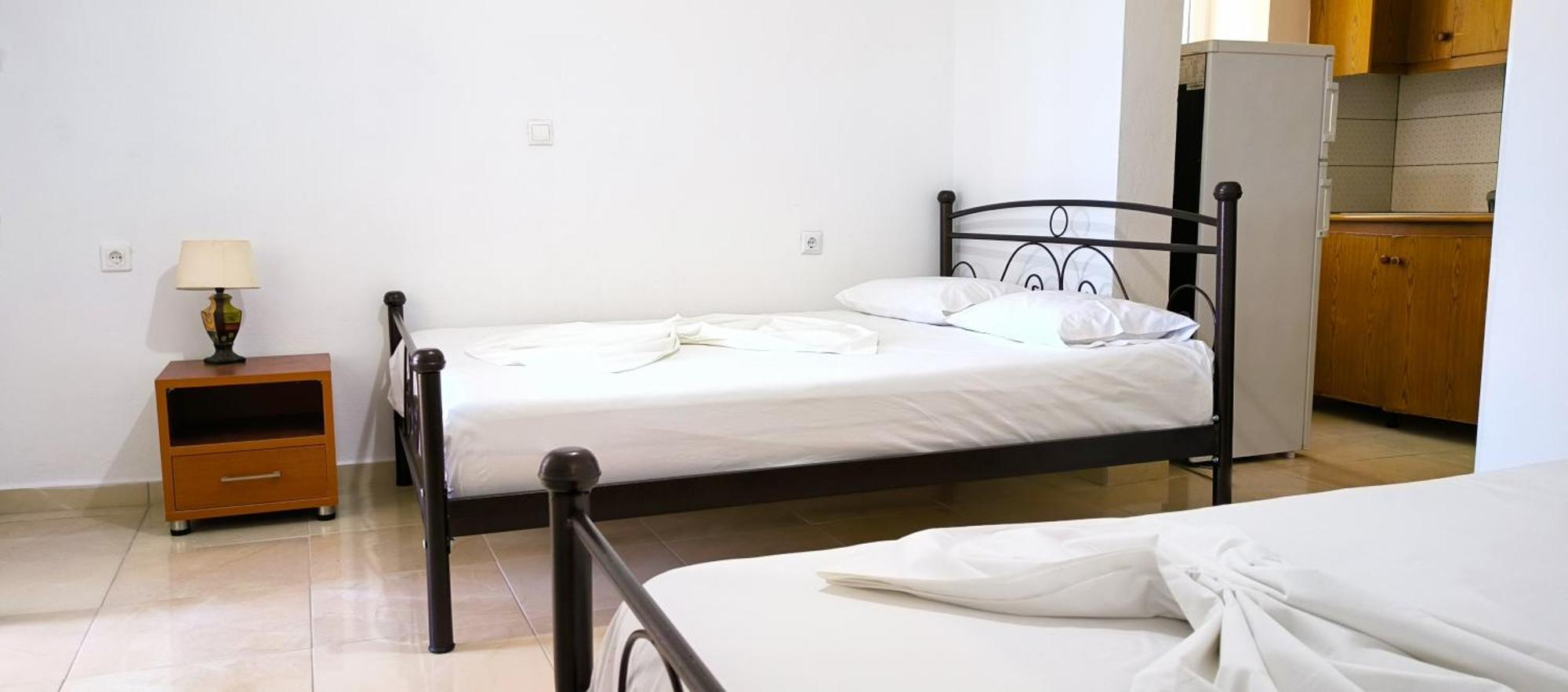 Natasha Rooms Himara Kültér fotó