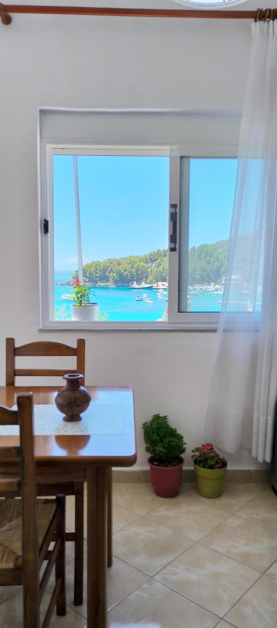 Natasha Rooms Himara Kültér fotó