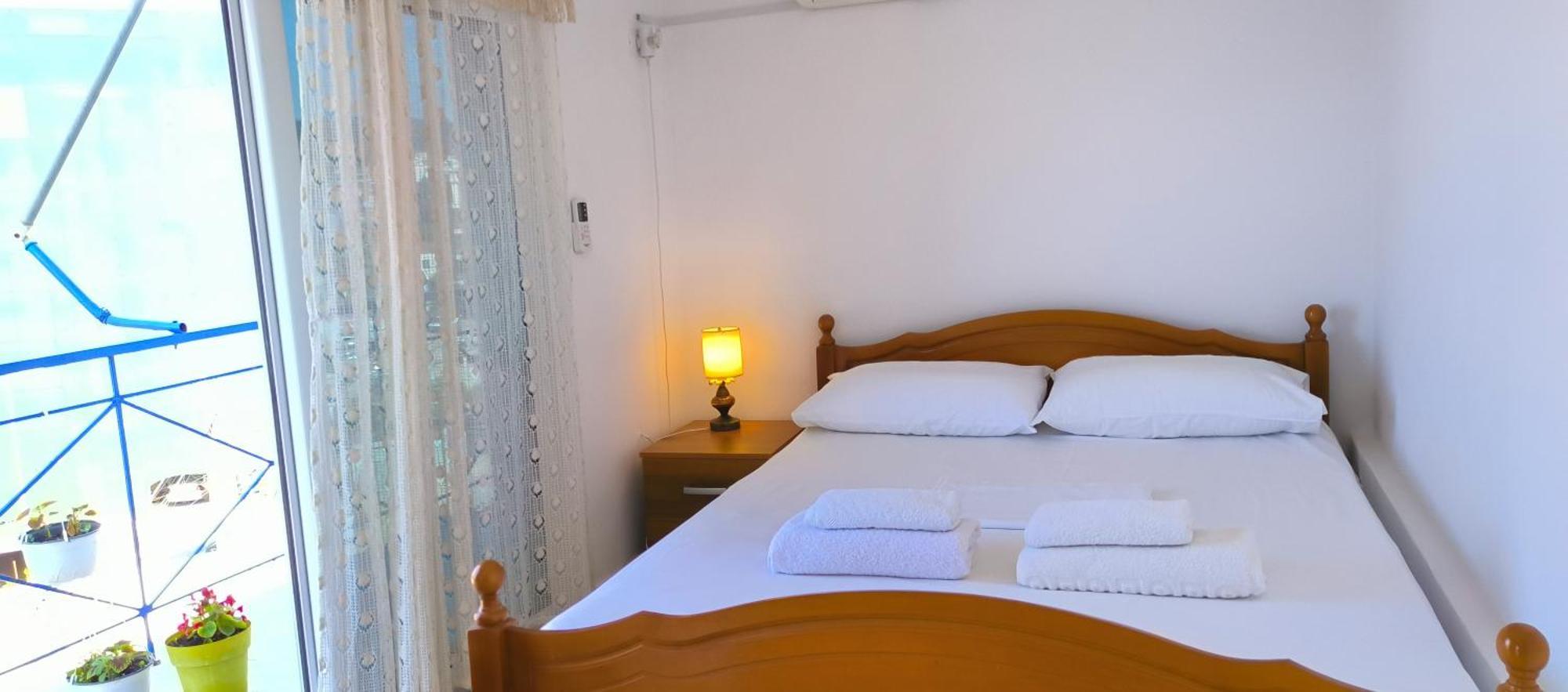 Natasha Rooms Himara Kültér fotó