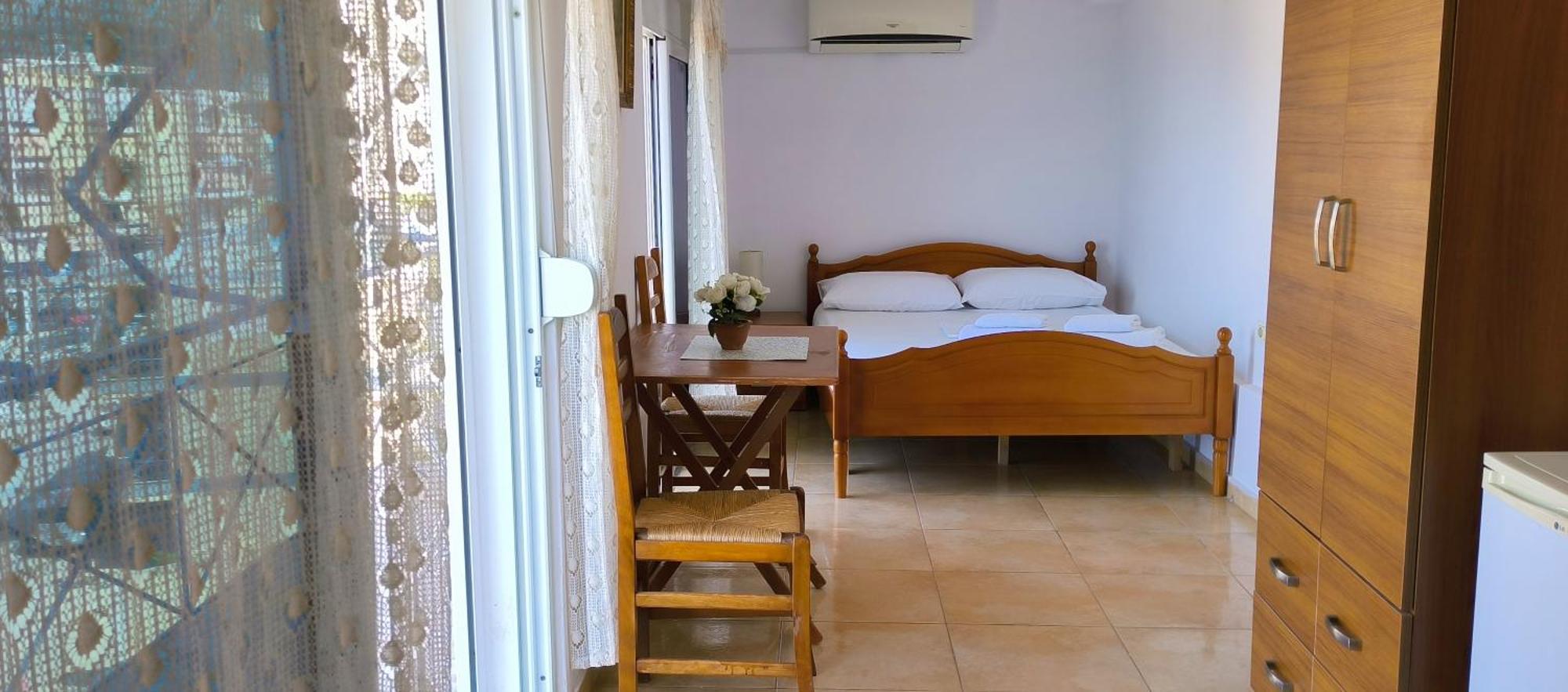 Natasha Rooms Himara Kültér fotó